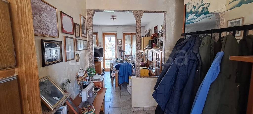 casa indipendente in vendita a Fabriano