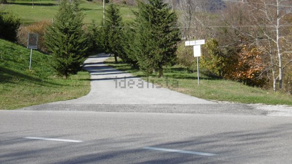 appartamento in vendita a Fabriano in zona Campodonico