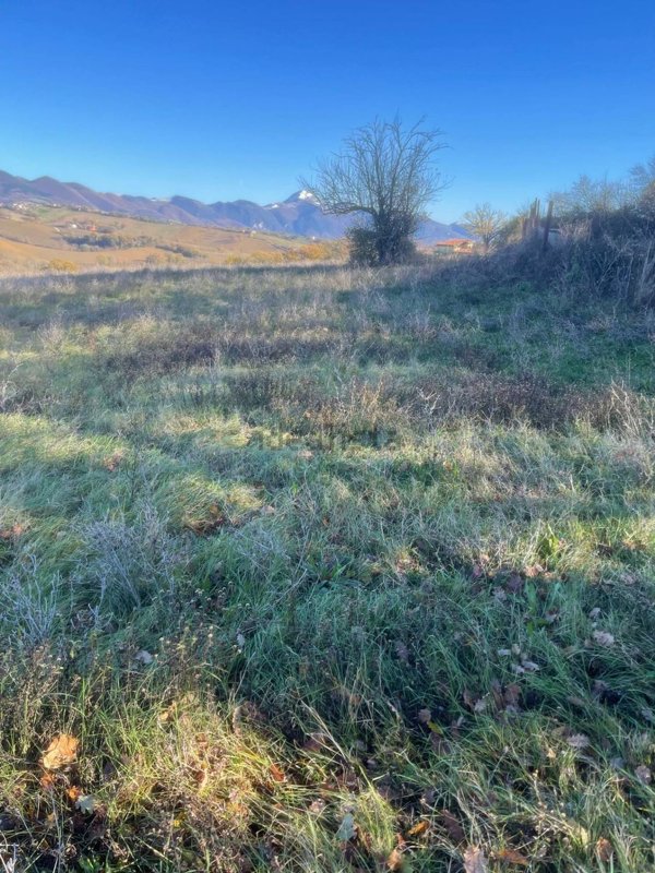 terreno agricolo in vendita a Fabriano in zona Cantia