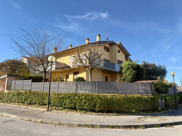 appartamento in vendita a Fabriano