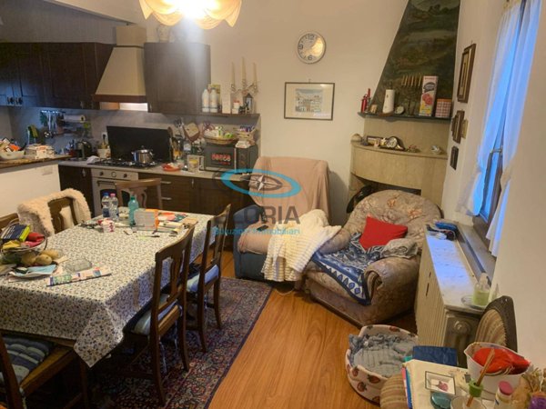 intera palazzina in vendita a Fabriano