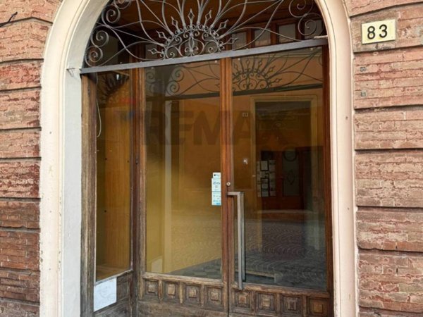negozio in vendita a Fabriano