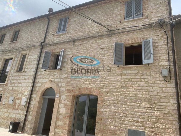 appartamento in vendita a Fabriano