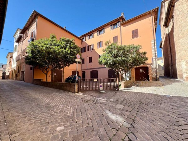 appartamento in vendita a Fabriano