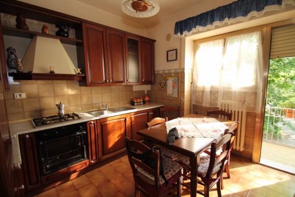 appartamento in vendita a Fabriano in zona Cancelli