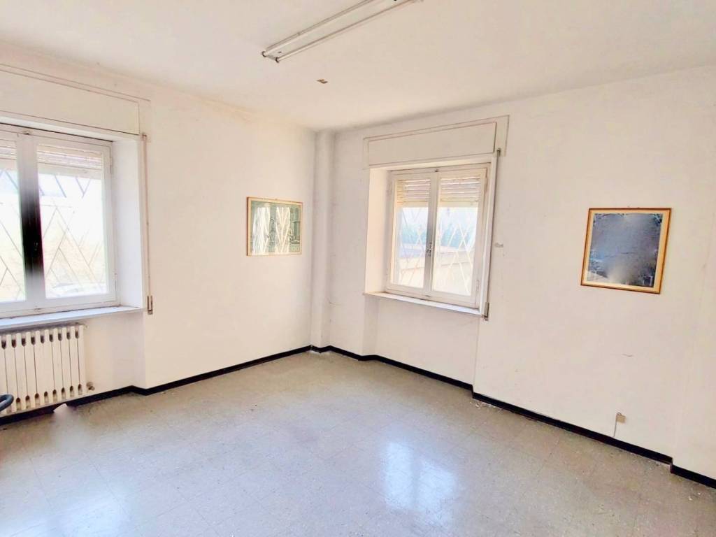 ufficio in vendita a Fabriano