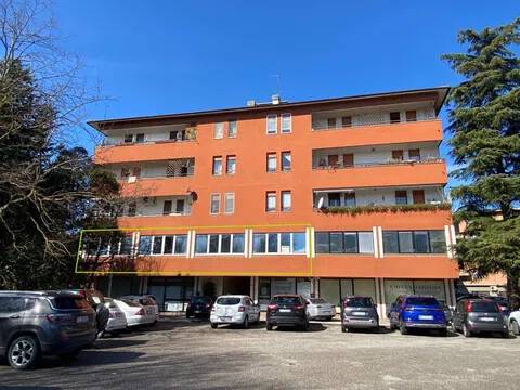 ufficio in vendita a Fabriano