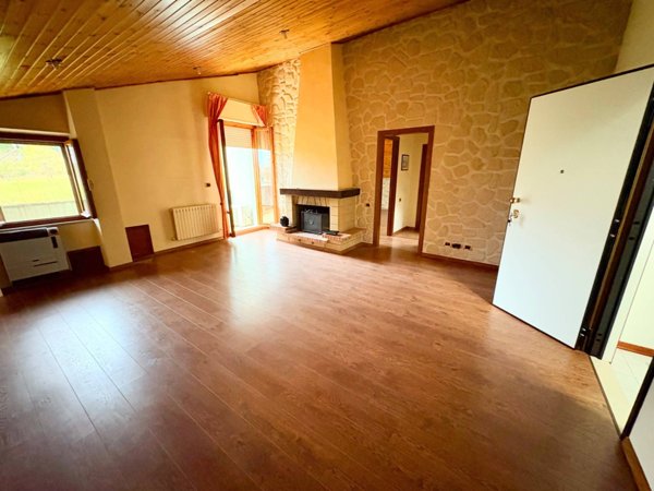 appartamento in vendita a Fabriano