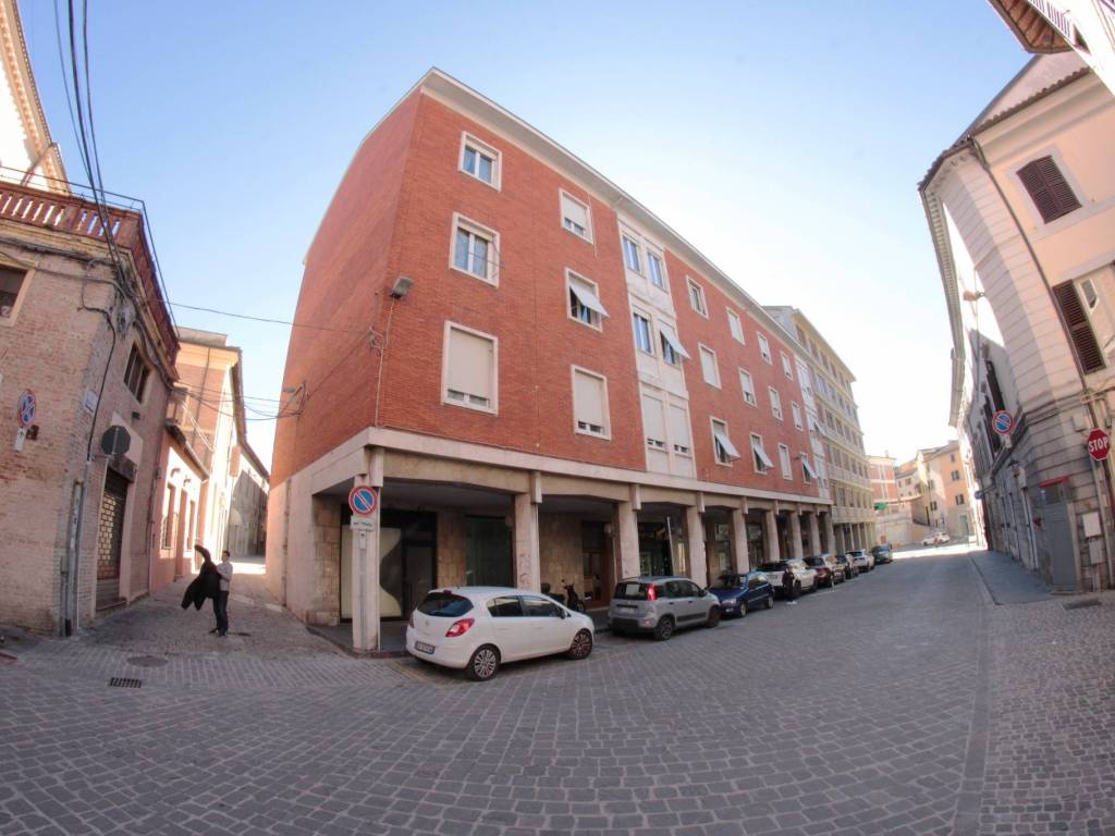 appartamento in vendita a Fabriano