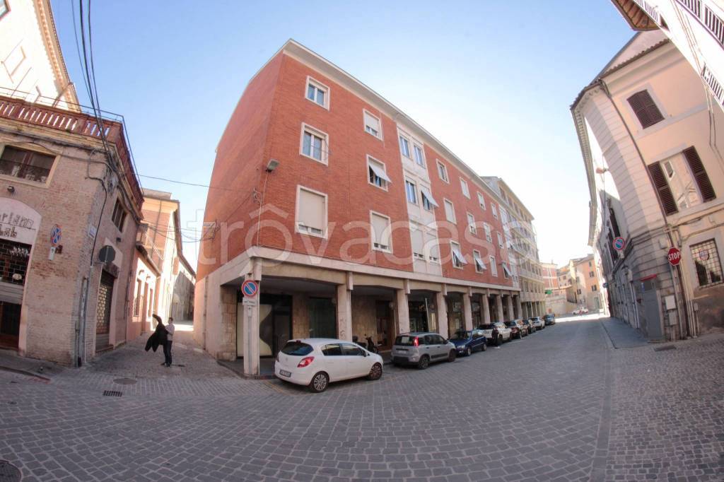 appartamento in vendita a Fabriano