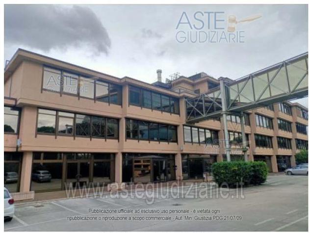 negozio in vendita a Fabriano