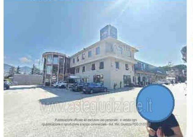 ufficio in vendita a Fabriano
