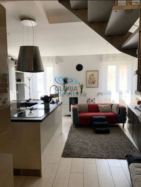 casa indipendente in vendita a Fabriano in zona San Michele