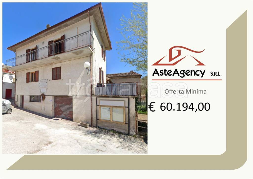 appartamento in vendita a Fabriano in zona Argignano