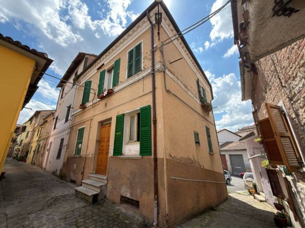 appartamento in vendita a Fabriano