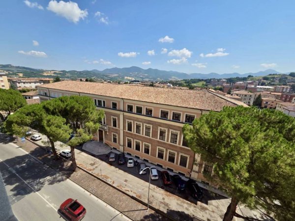 appartamento in vendita a Fabriano