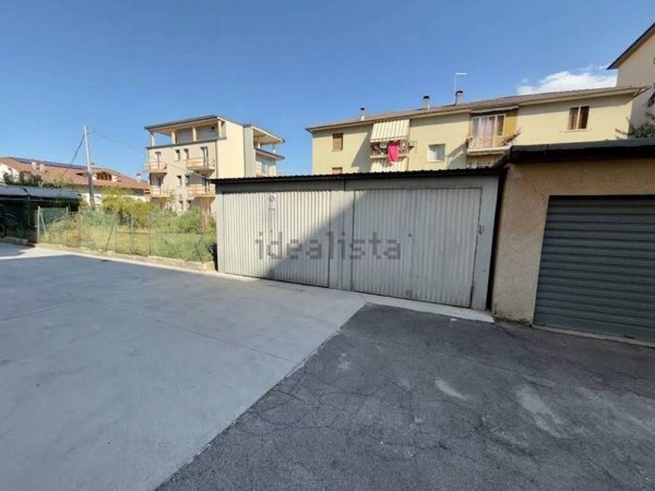 box auto in vendita a Fabriano