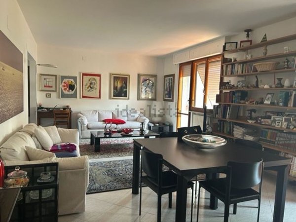 appartamento in vendita a Falconara Marittima