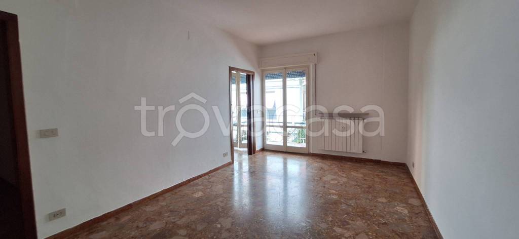 appartamento in vendita a Falconara Marittima