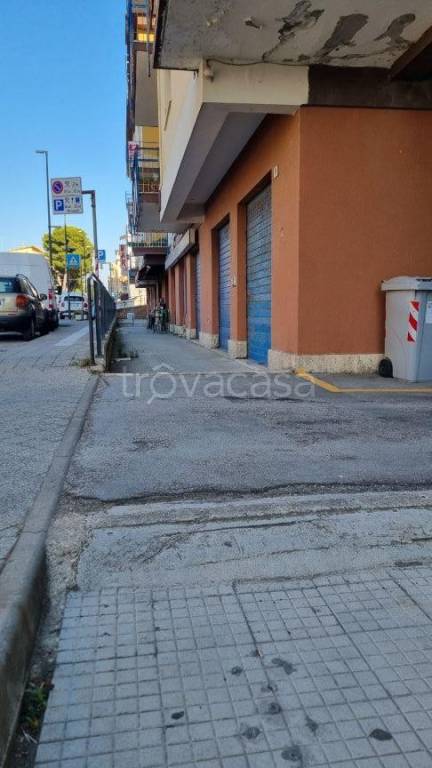 appartamento in vendita a Falconara Marittima