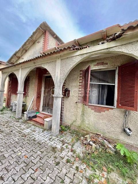 appartamento in vendita a Falconara Marittima