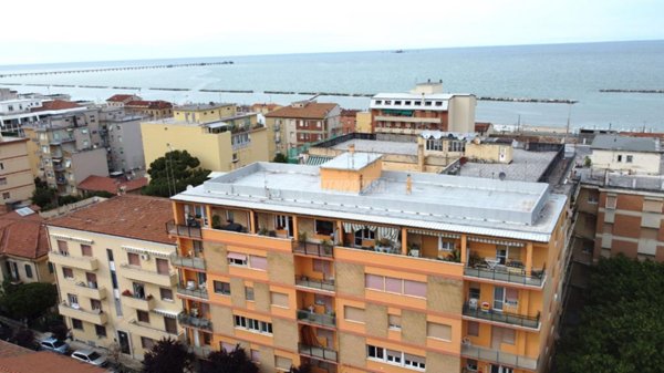 appartamento in vendita a Falconara Marittima