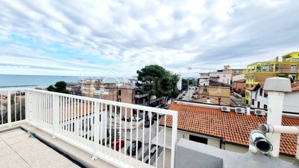 appartamento in vendita a Falconara Marittima
