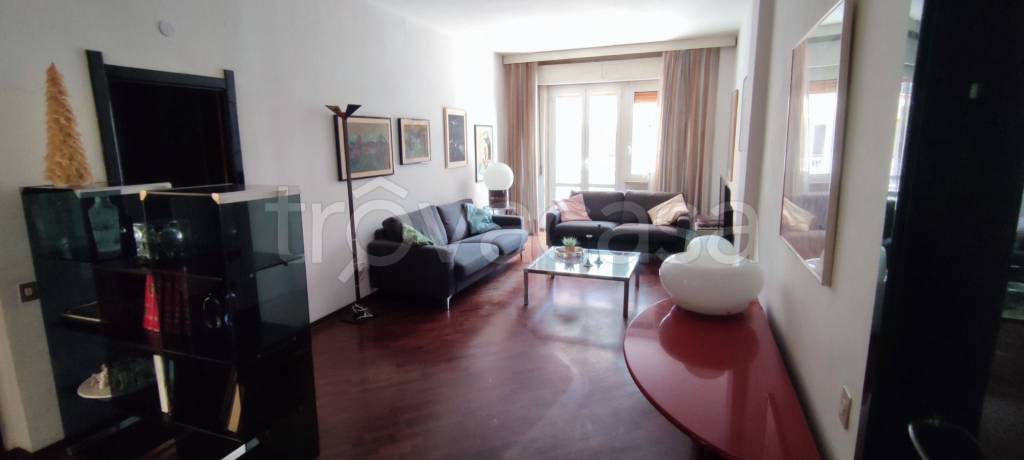 appartamento in vendita a Falconara Marittima