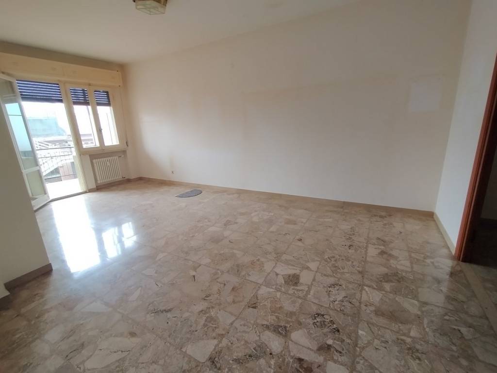 appartamento in vendita a Falconara Marittima