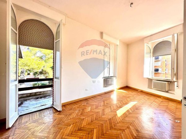 casa indipendente in vendita a Falconara Marittima