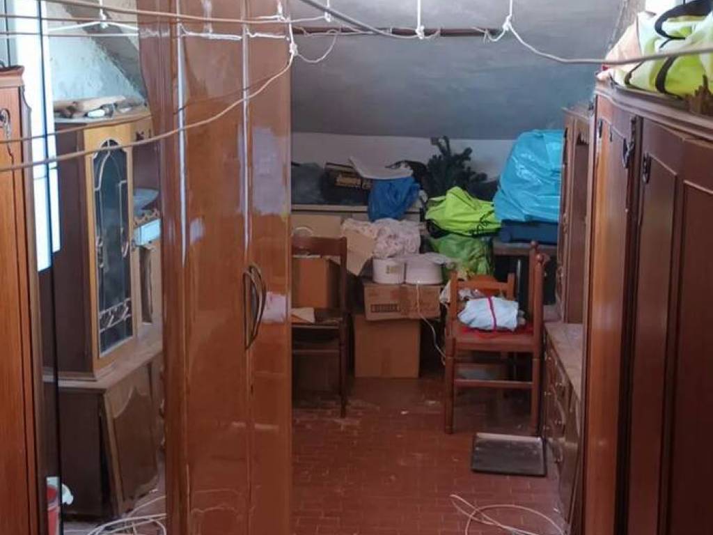 appartamento in vendita a Falconara Marittima in zona Castelferretti