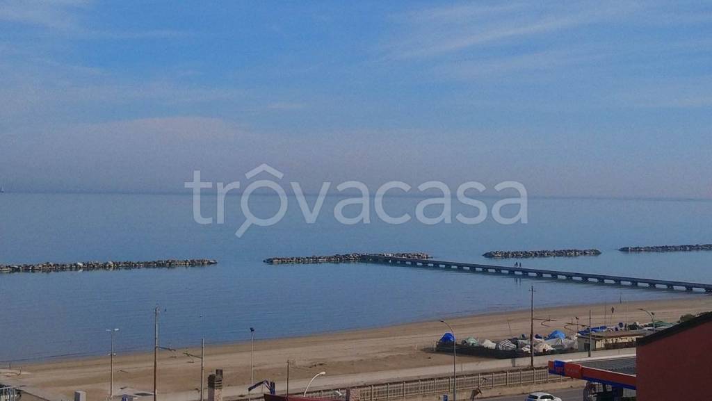 appartamento in vendita a Falconara Marittima