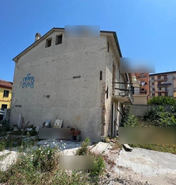 intera palazzina in vendita a Falconara Marittima