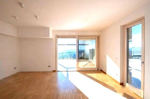 casa indipendente in vendita a Falconara Marittima