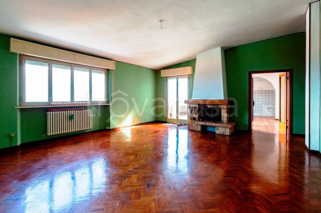 appartamento in vendita a Falconara Marittima in zona Falconara Alta