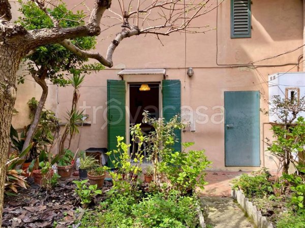casa indipendente in vendita a Falconara Marittima