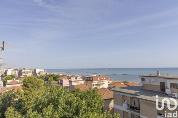 appartamento in vendita a Falconara Marittima