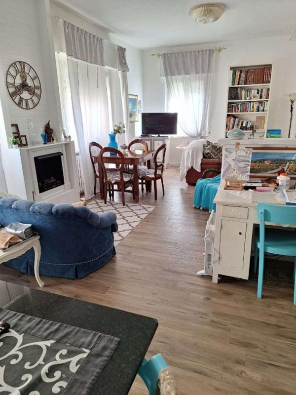 appartamento in vendita a Falconara Marittima