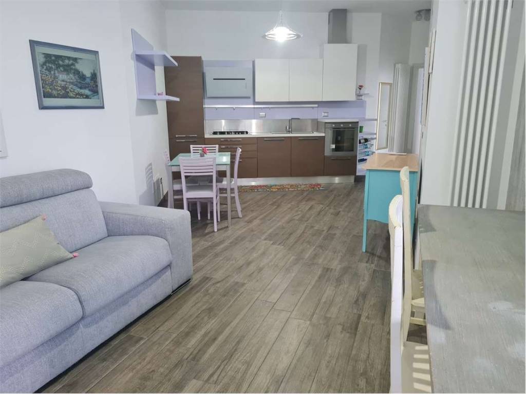 appartamento in vendita a Falconara Marittima