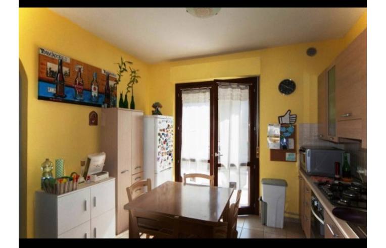 appartamento in vendita a Falconara Marittima in zona Castelferretti