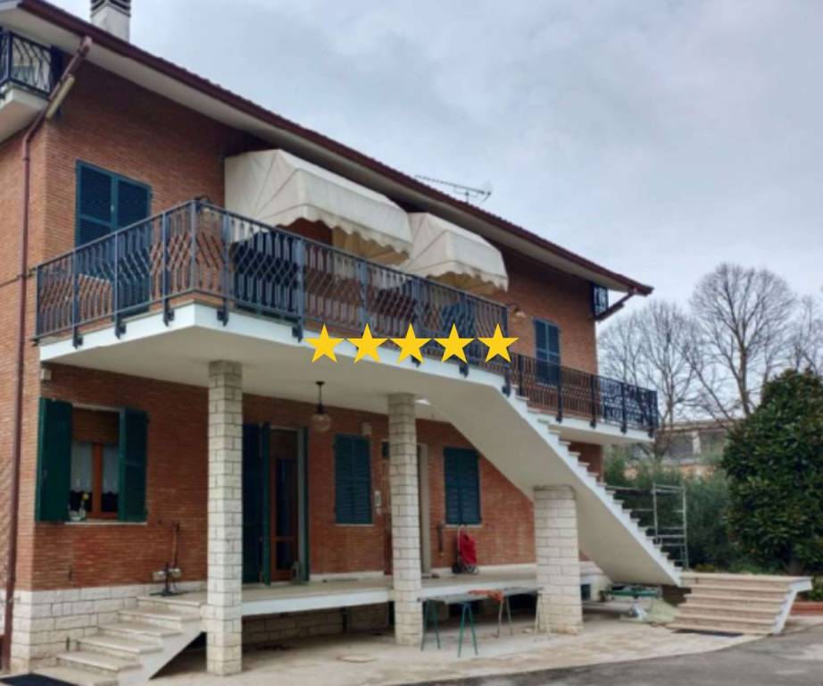 appartamento in vendita a Falconara Marittima