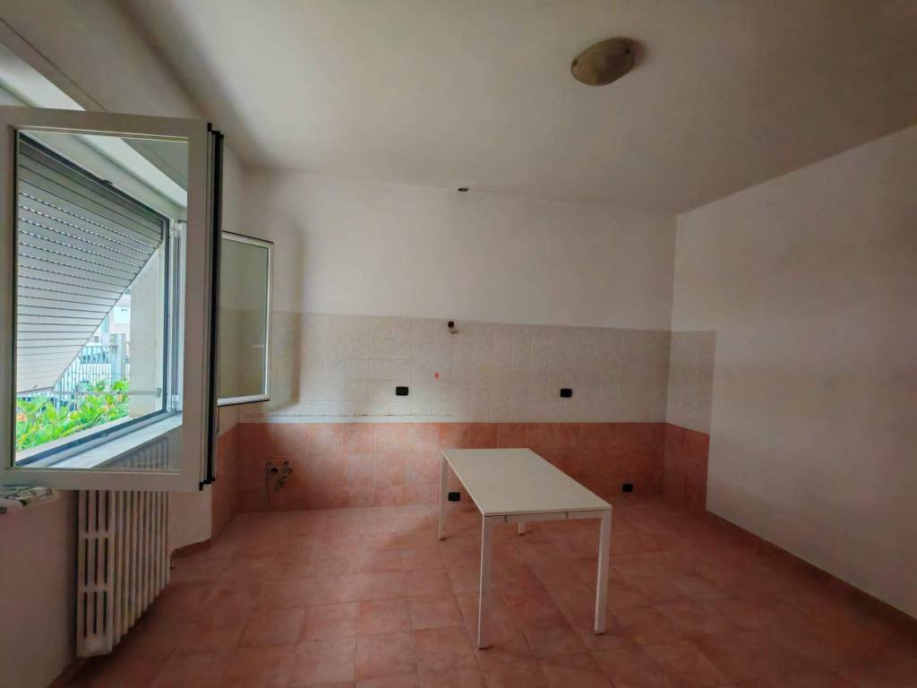 casa indipendente in vendita a Falconara Marittima in zona Castelferretti