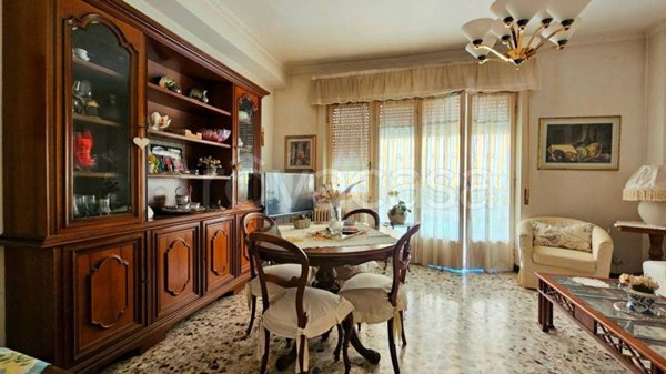 appartamento in vendita a Falconara Marittima