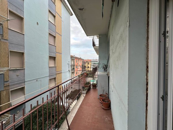 appartamento in vendita a Falconara Marittima