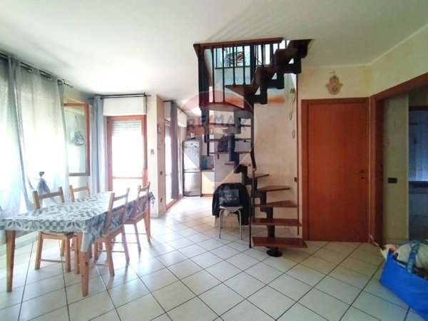 appartamento in vendita a Falconara Marittima