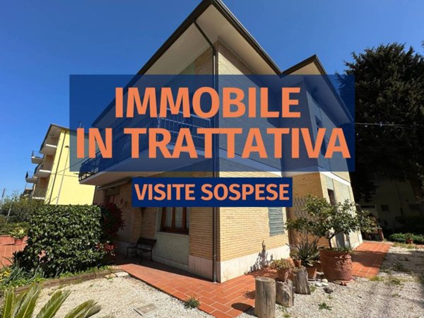 casa indipendente in vendita a Falconara Marittima in zona Castelferretti