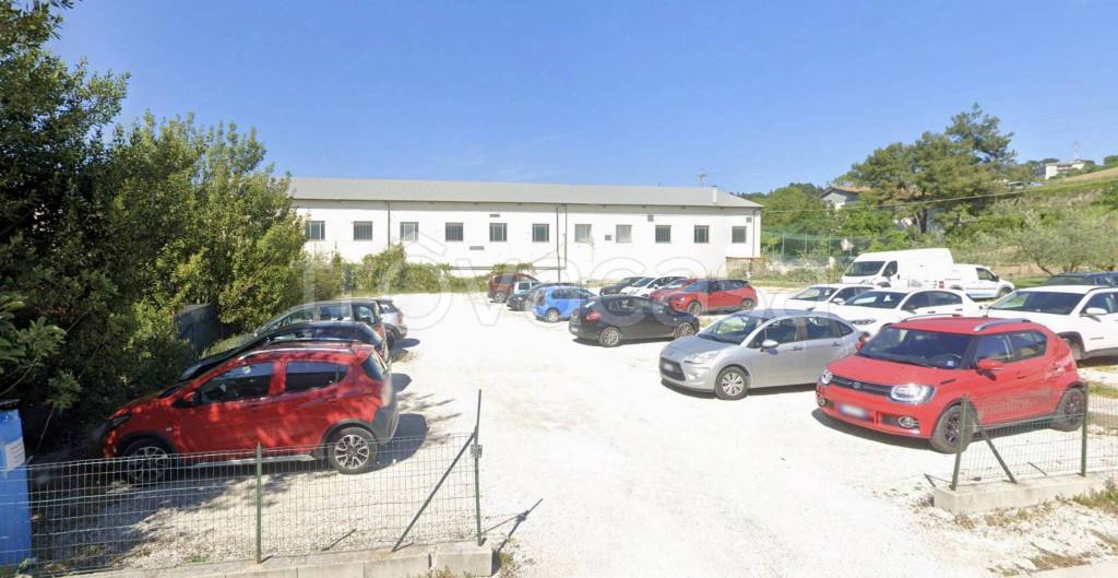 appartamento in vendita a Falconara Marittima