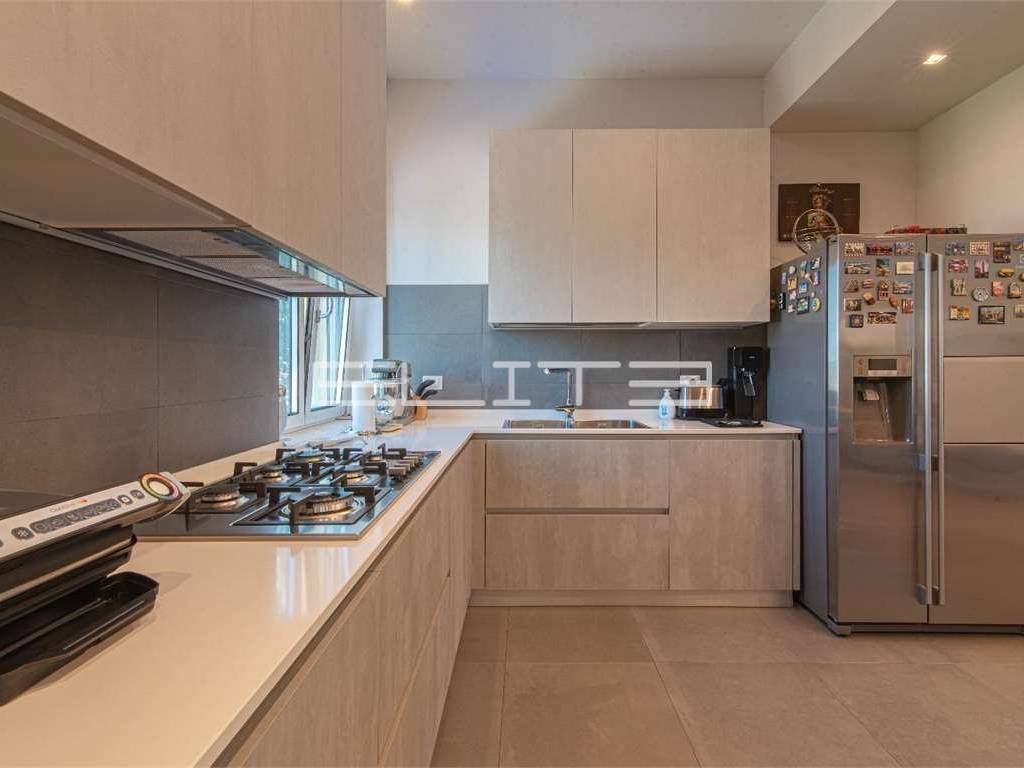 appartamento in vendita a Falconara Marittima in zona Falconara Alta