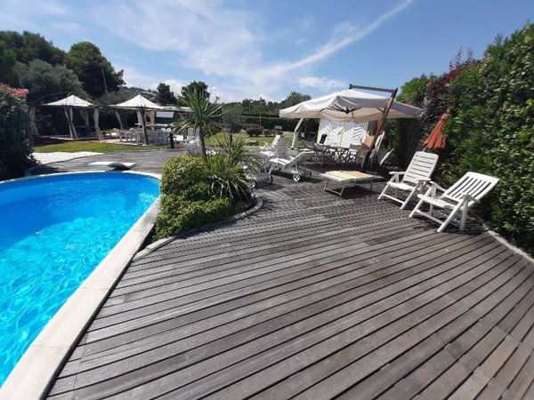 casa indipendente in vendita a Falconara Marittima in zona Palombina Vecchia