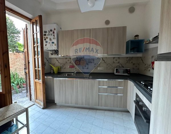 casa indipendente in vendita a Falconara Marittima